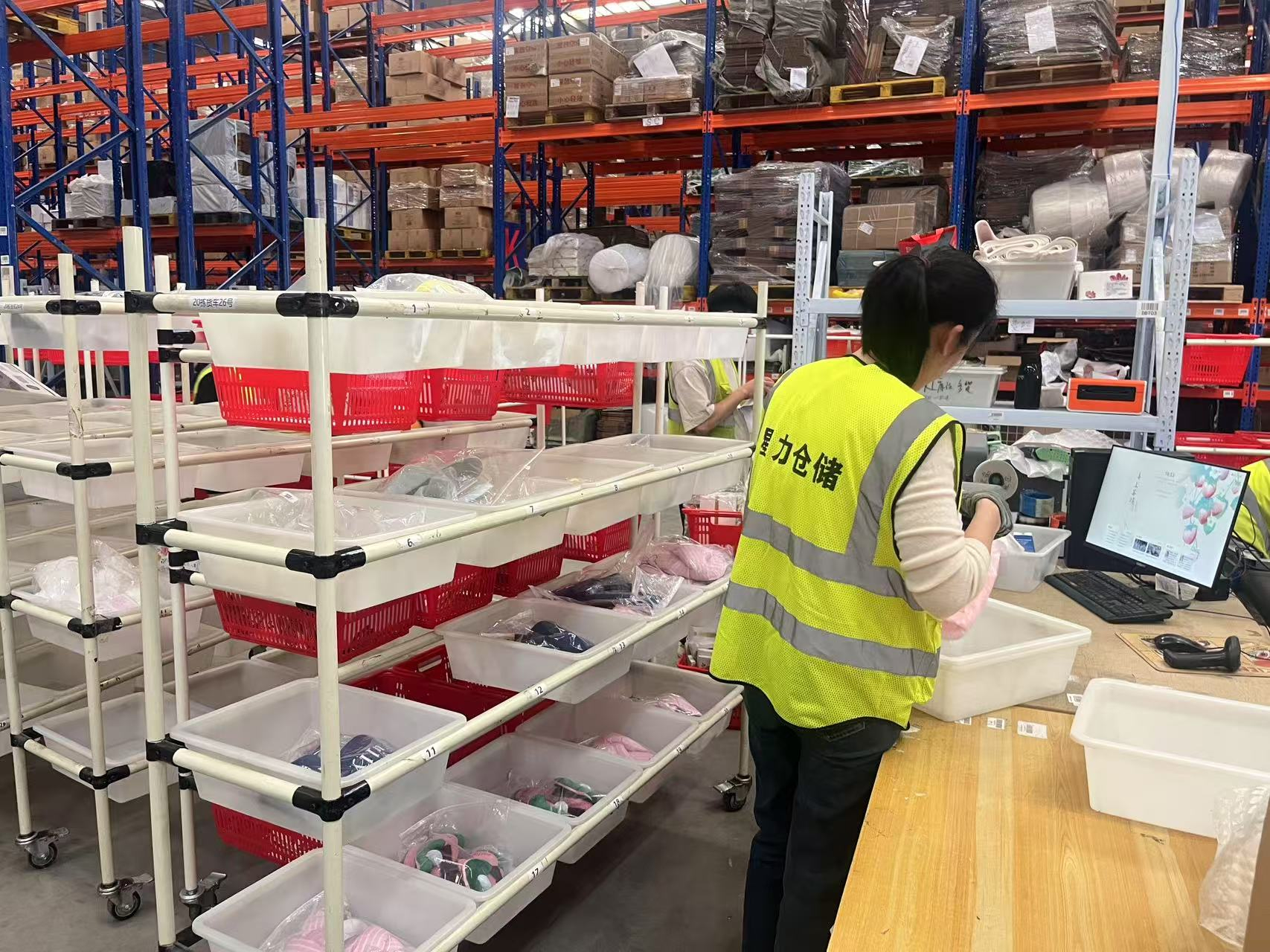 智能仓储物流按下“快进键”,从“降本增效”迈向“价值创造”